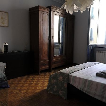 Artroom In Appartment Genoa Luaran gambar