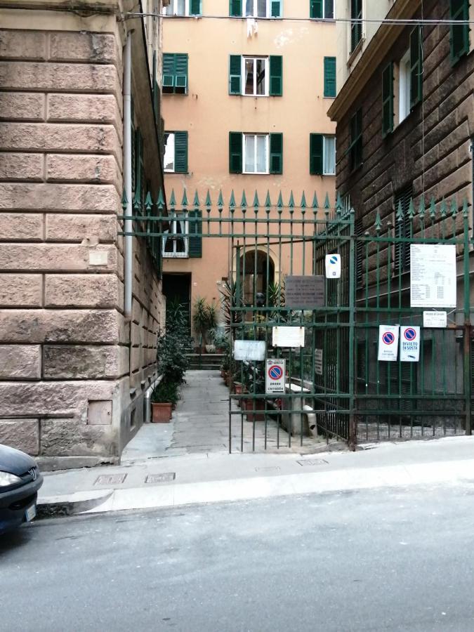 Artroom In Appartment Genoa Luaran gambar